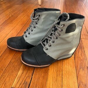 Sorel women’s casual boots